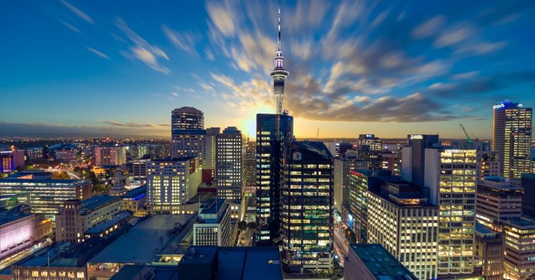 Renovation Builders Auckland: Transforming Homes with Expertise and Precision