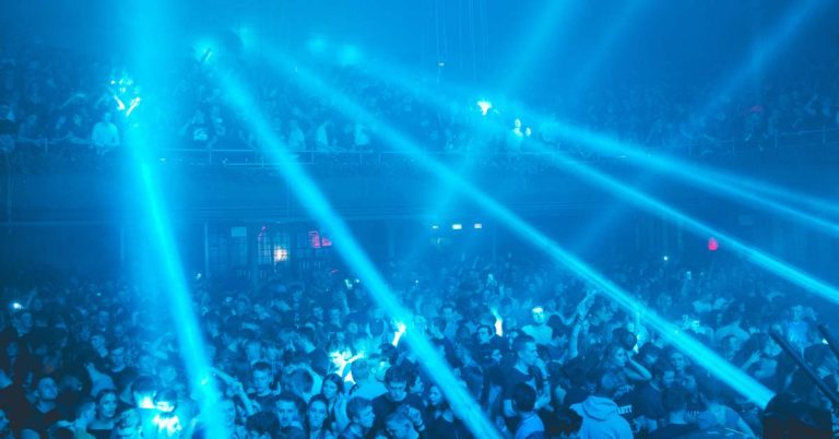 Indoor Laser Tag: A Complete Guide to Immersive All-Weather Action Gaming